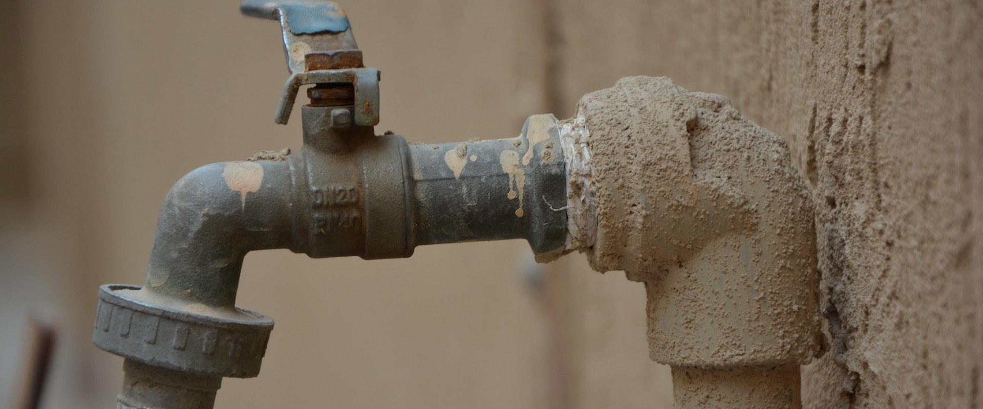Plumbing Maintenance in Lehi, UT and How Water Issues Can Resemble Foundation Repair Concerns