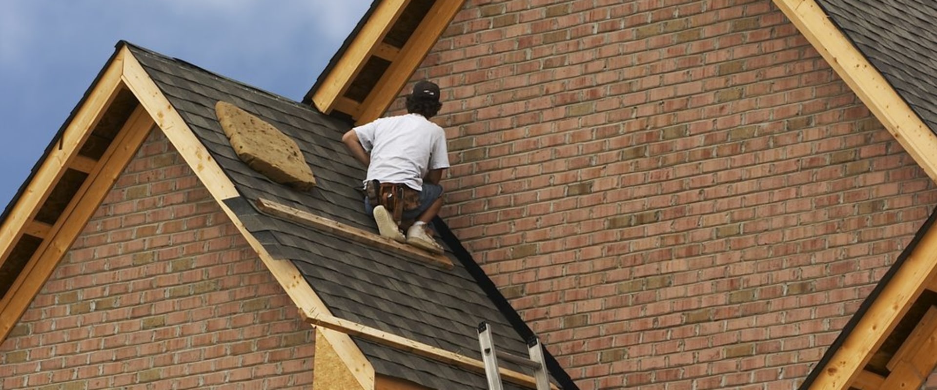 Avoid Costly Foundation Repairs: The Importance Of A Sound Roof In Fayetteville, NC
