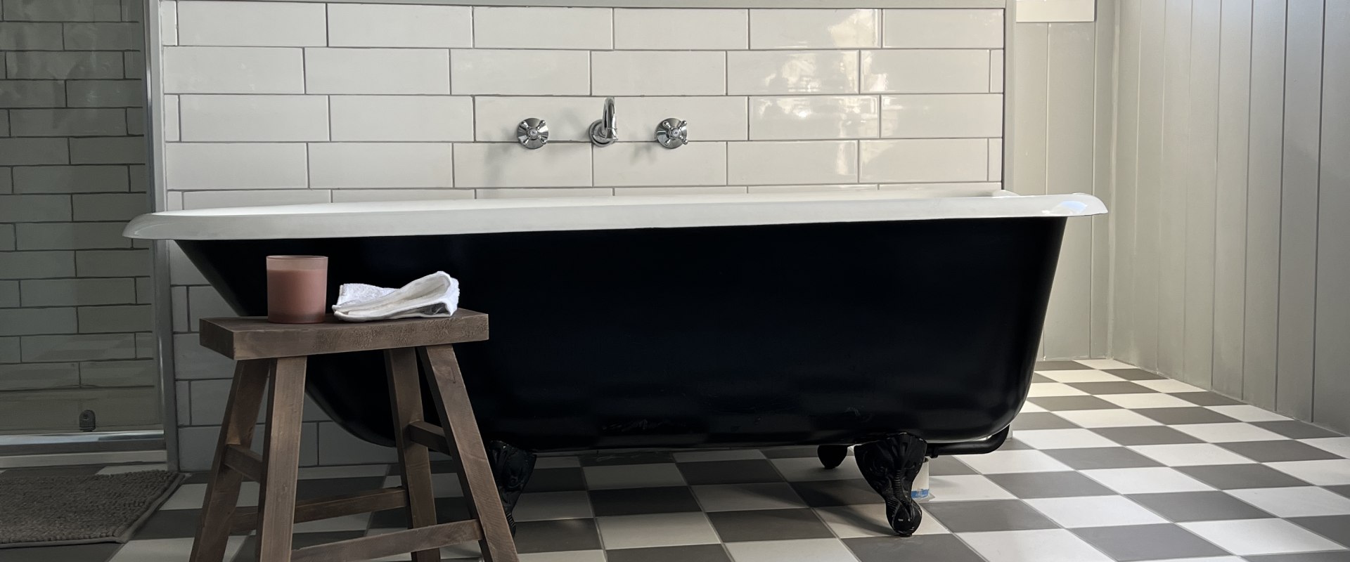 Create A Fresh Look With These Unique Post-Foundation Repair Bathroom Designs In Perth